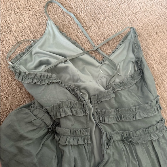 Green Ruffled Dress - Picture 2 of 2